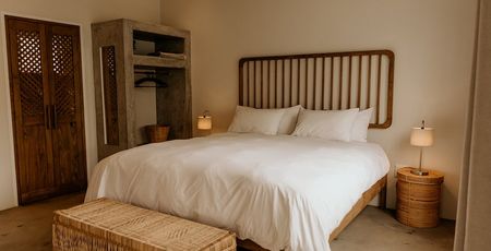 Charlie’s Guesthouse