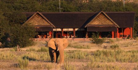 Hobatere Lodge