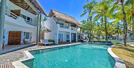 Seasense Boutique Hotel