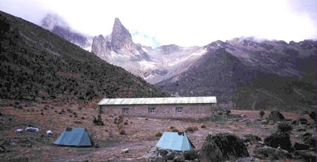 Mount Kenya – Mackinder’s Hut 4.290 meter