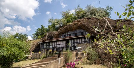 Cave Rock Lodge Pian Upe