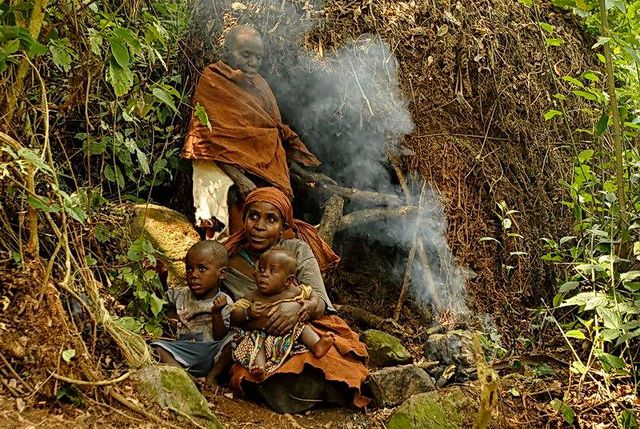 Batwa Stammen - Oeganda - Pygmeeën