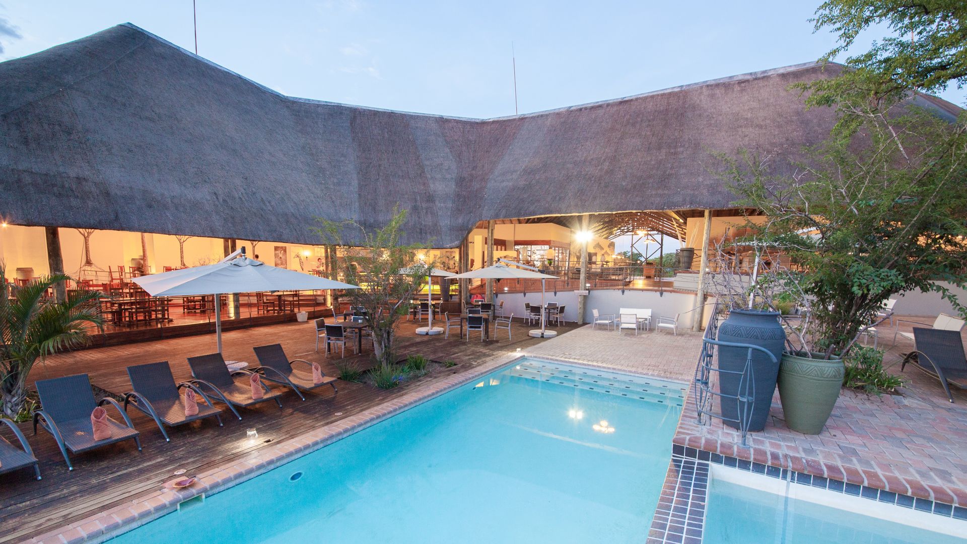 Chobe Bush Lodge » Matoke