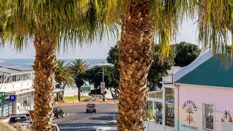 Camps Bay Village » Matoke