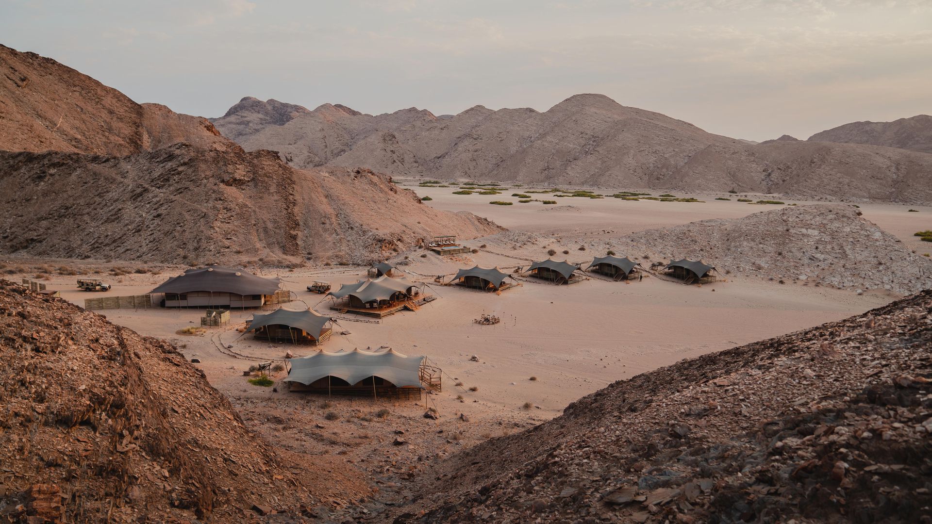 Hoanib Valley Camp » Namibië » Matoke Tours