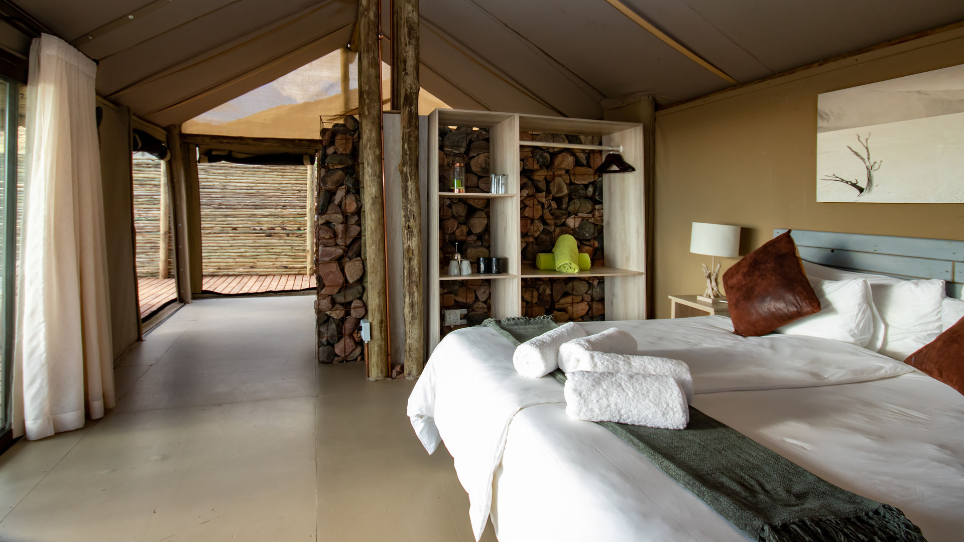 Elegant Desert Camp » Matoke