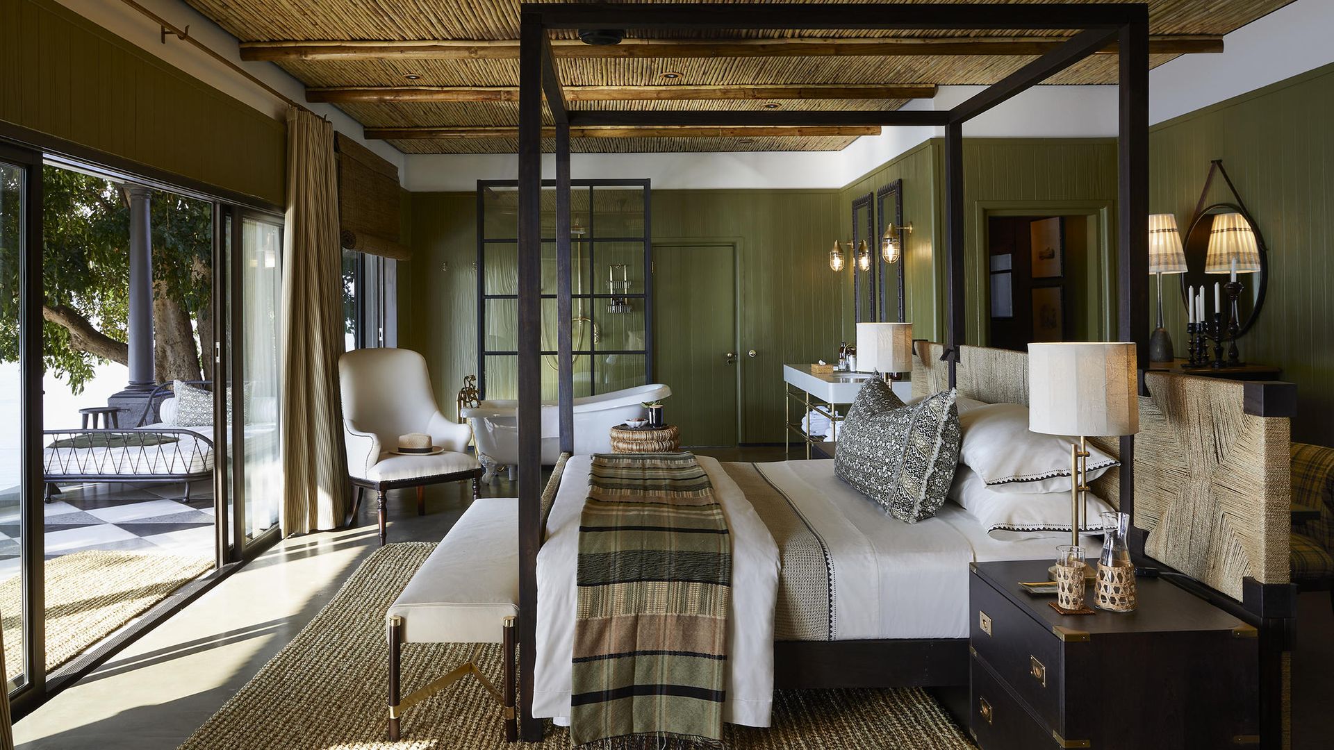 Zambezi Grande » Zambia » Matoke Tours