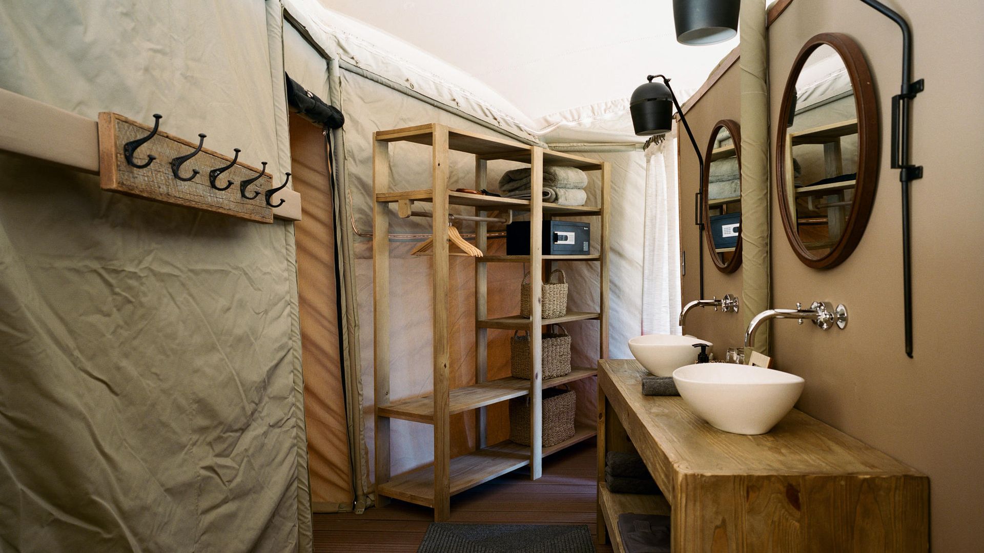 Hoanib Valley Camp » Namibië » Matoke Tours