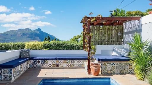 Hout & About Guesthouse » Matoke
