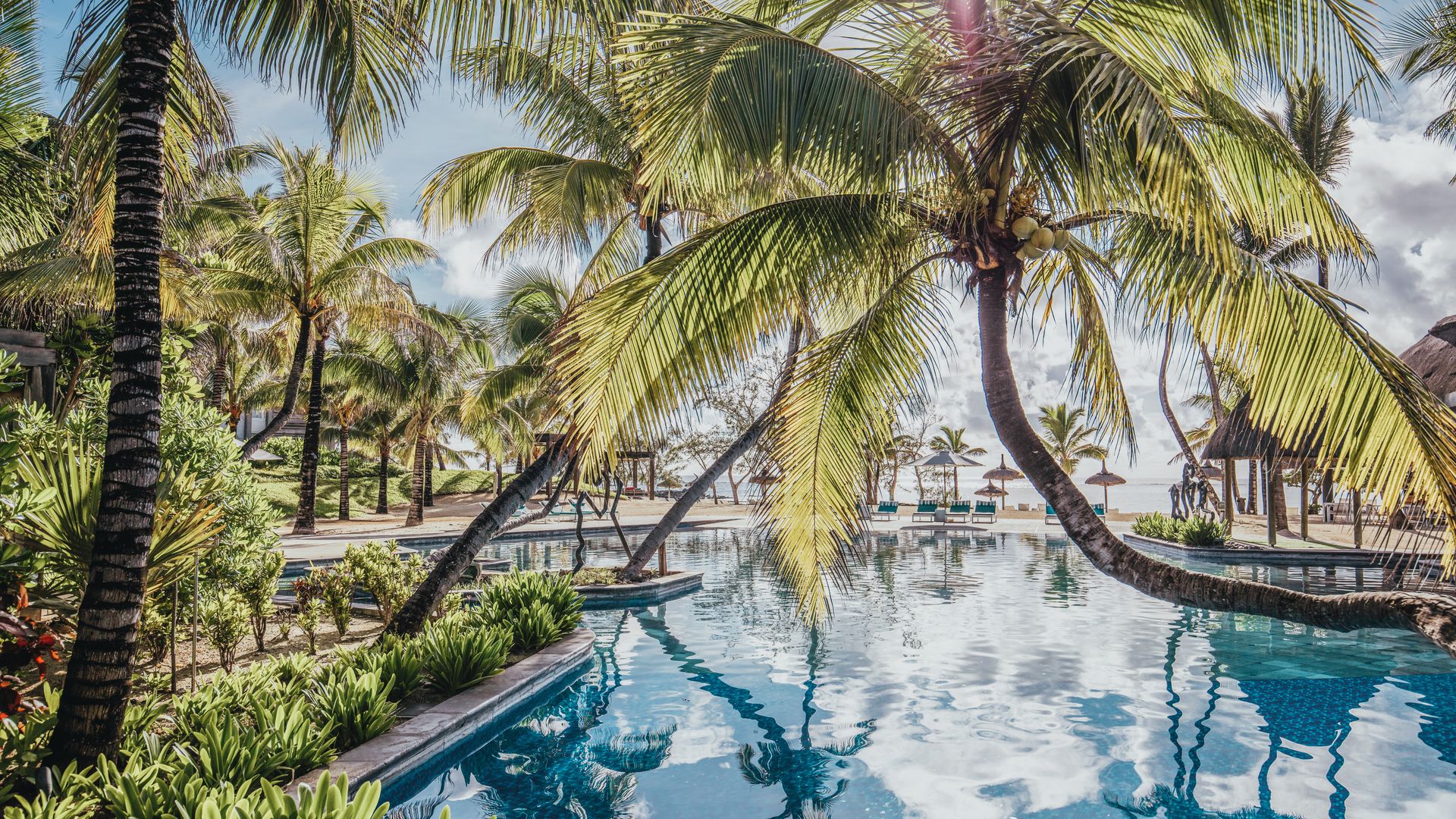 Long Beach Resort » Matoke