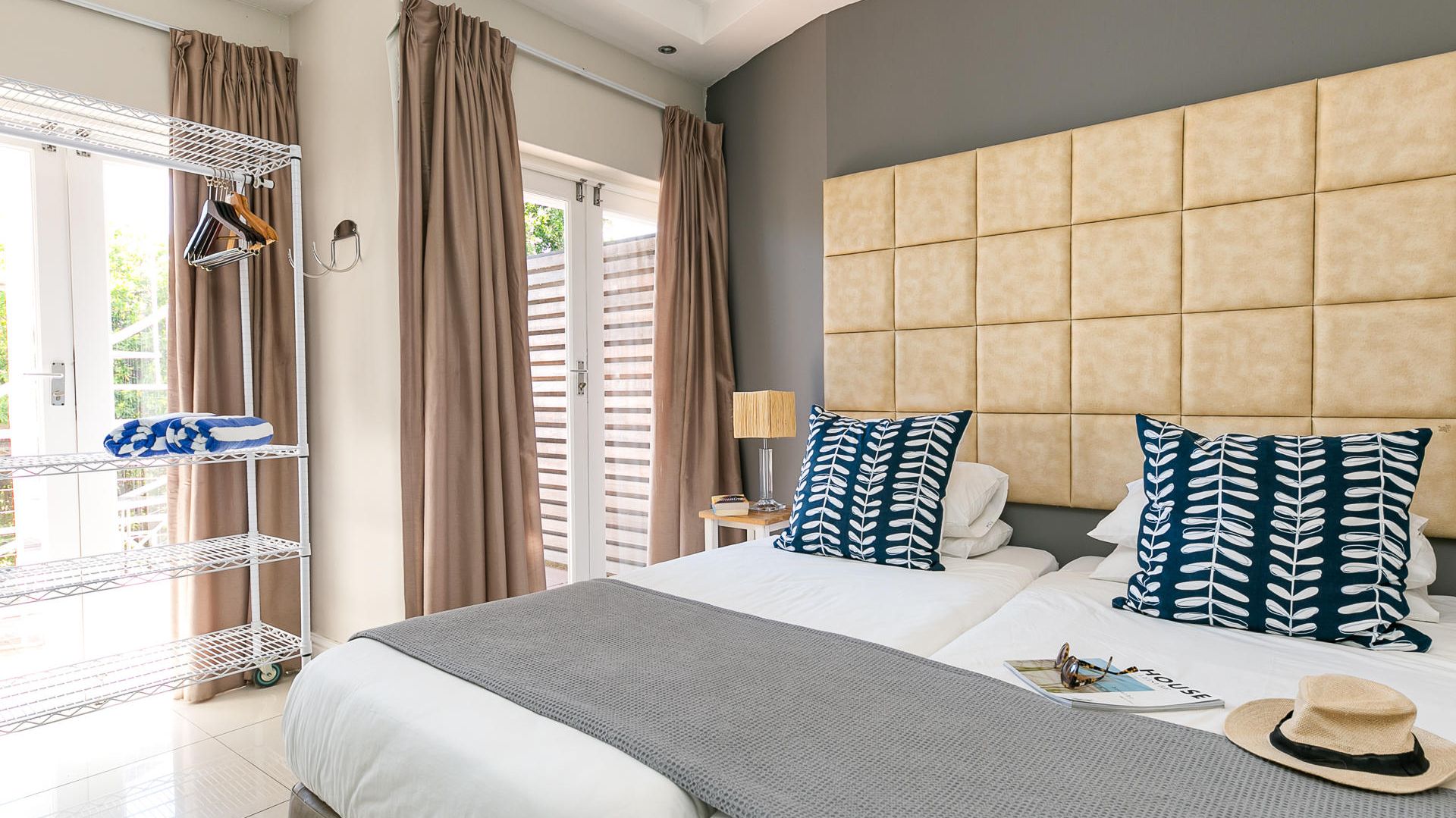 Camps Bay Village » Matoke