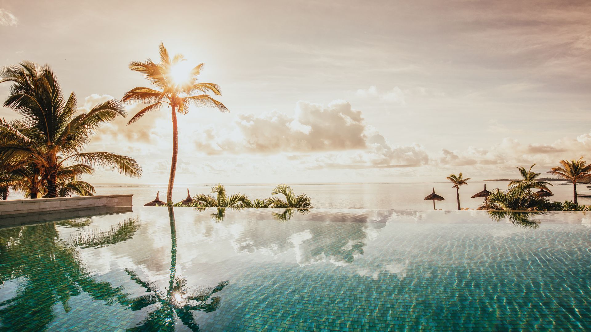 Long Beach Resort » Matoke