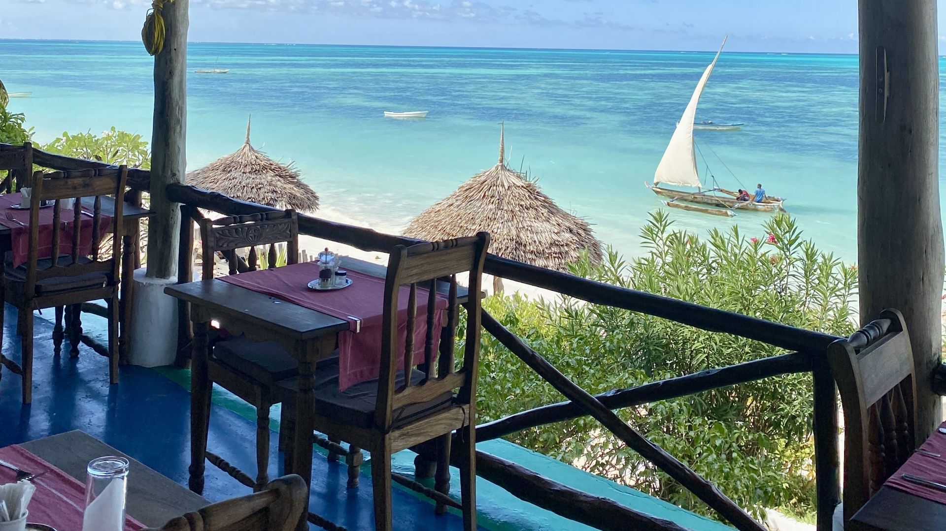 Blue Oyster Hotel » Tanzania » Matoke Tours