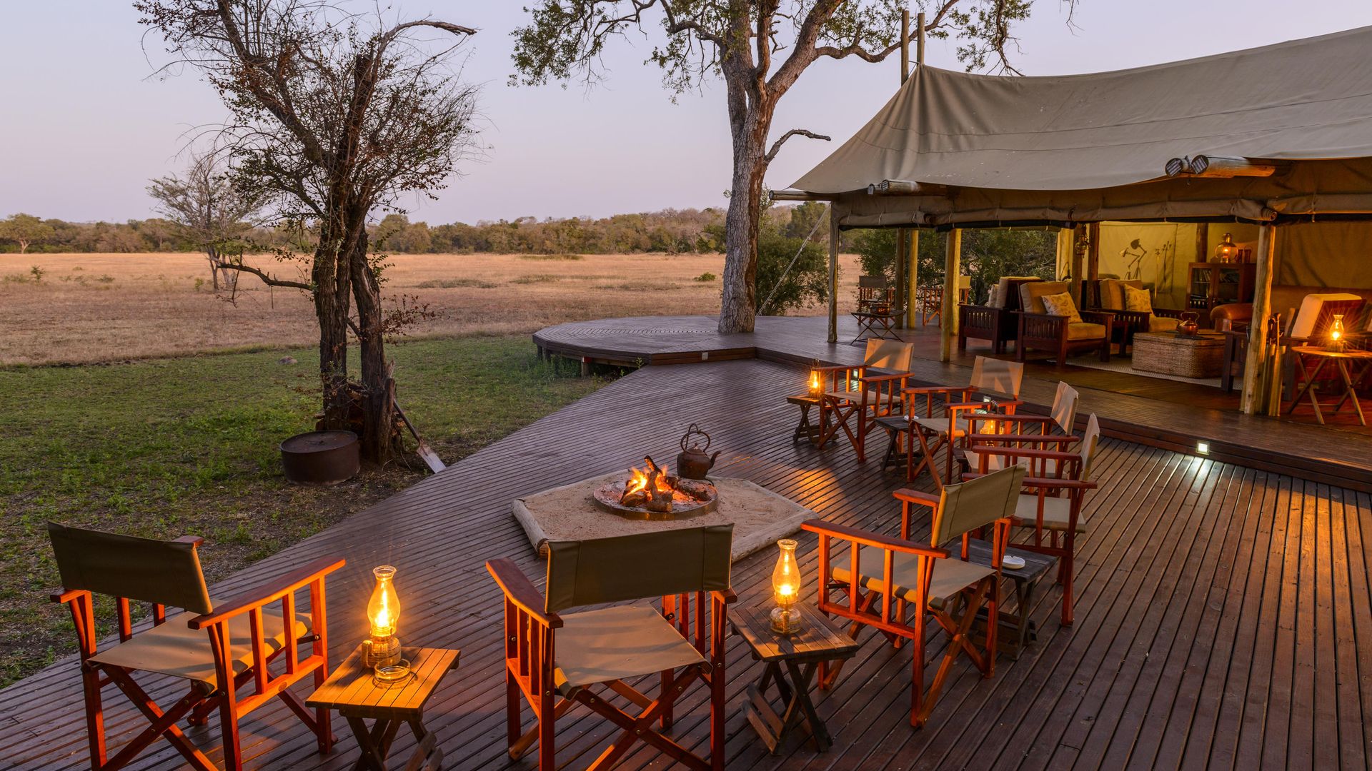 Rhino Walking Safari Plains Camp » Matoke
