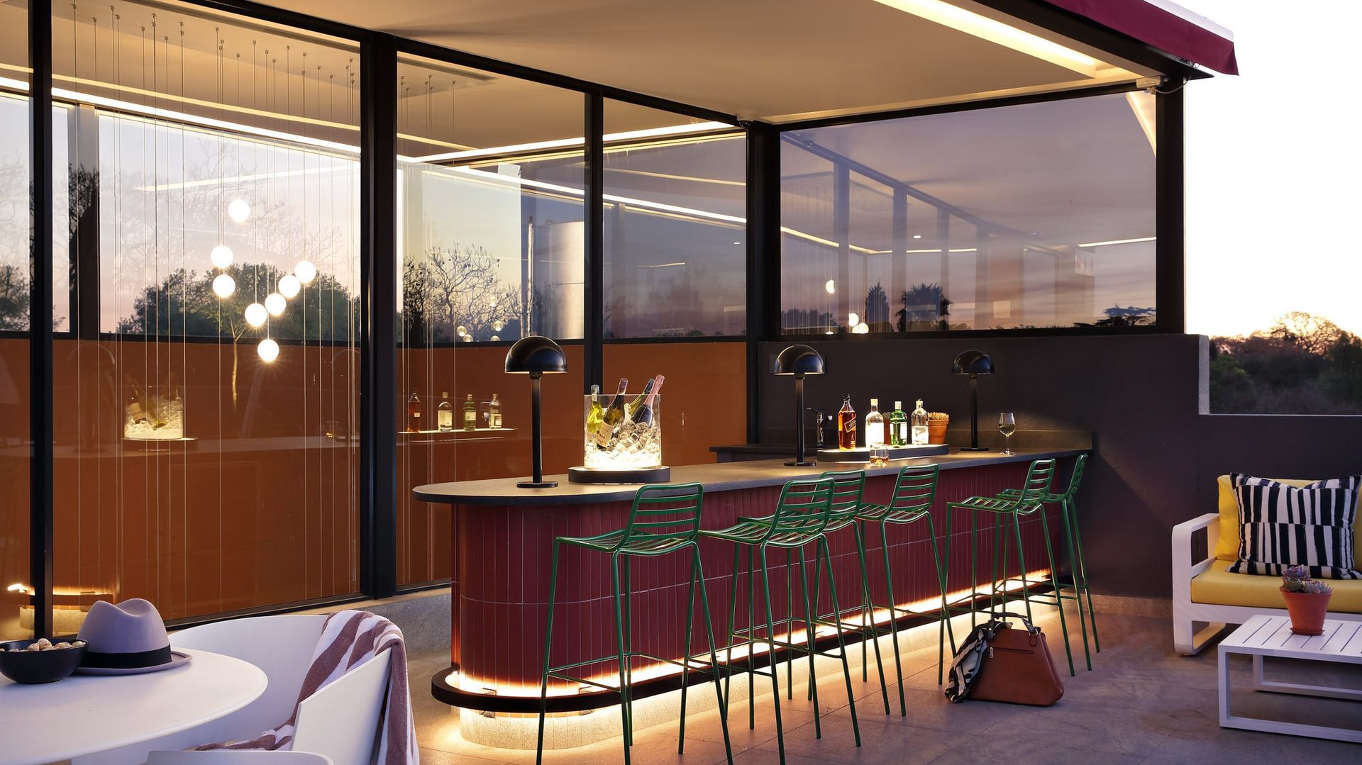 Home Suite Hotels Rosebank » Matoke
