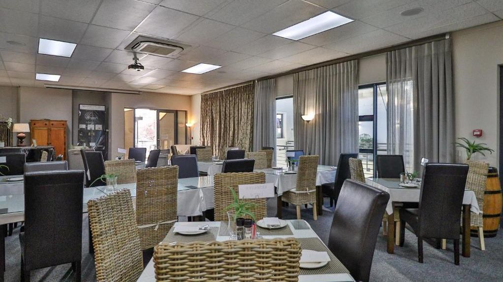 Whale Coast All Suite Hotel » Matoke