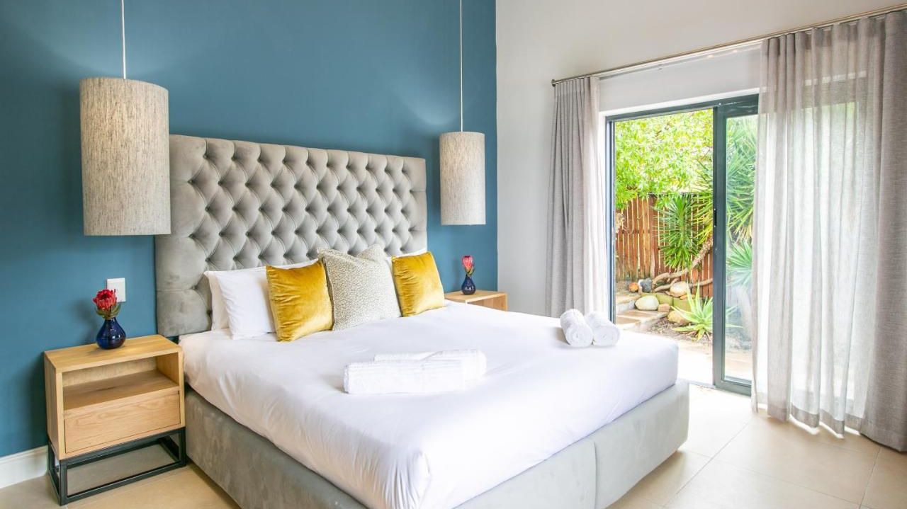 Hout & About Guesthouse » Matoke