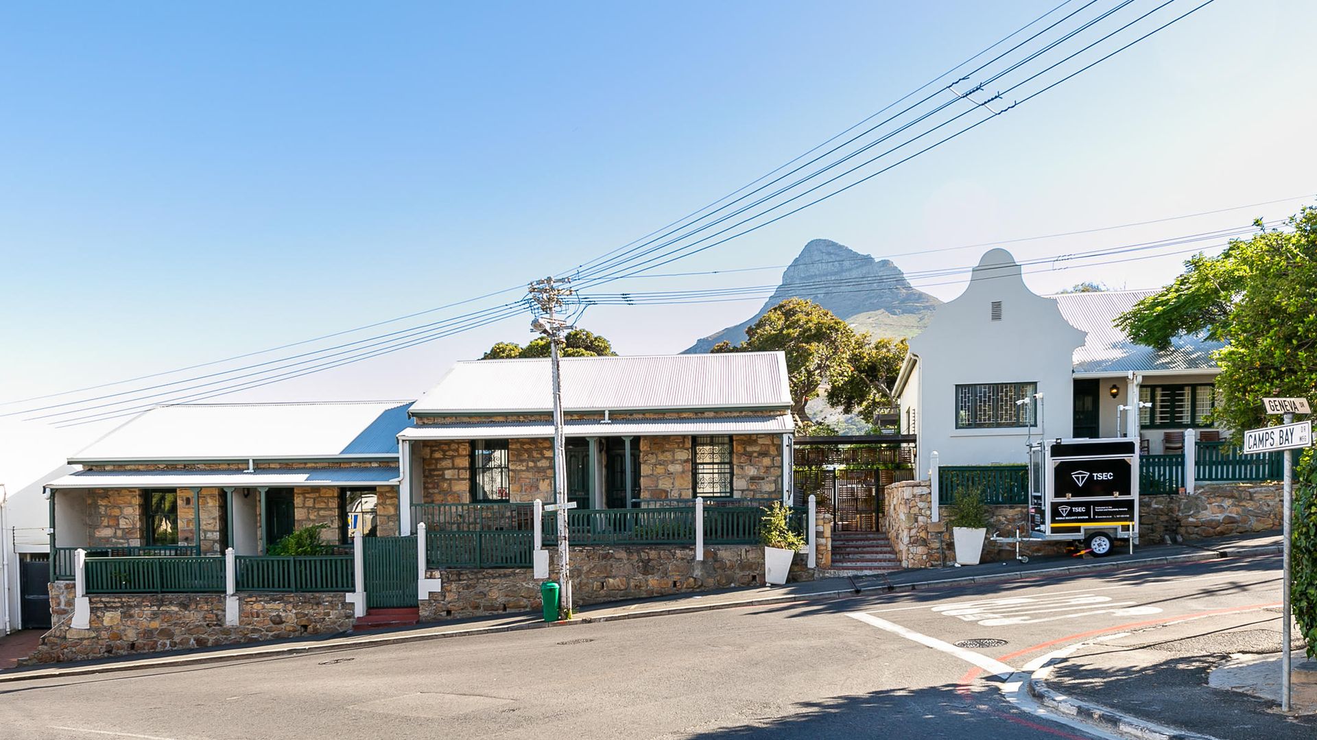 Camps Bay Village » Matoke