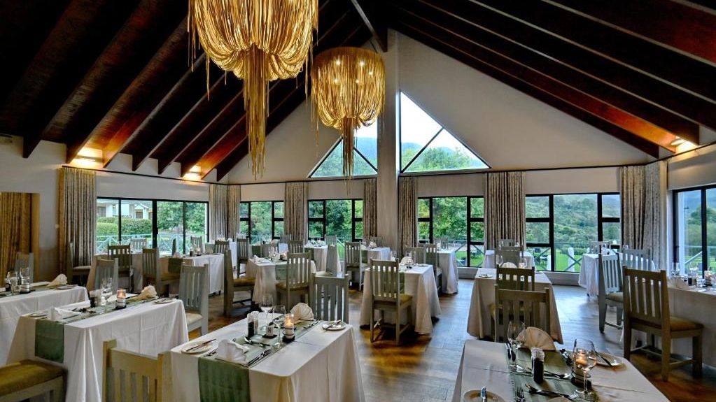 Champagne Castle Hotel » Matoke