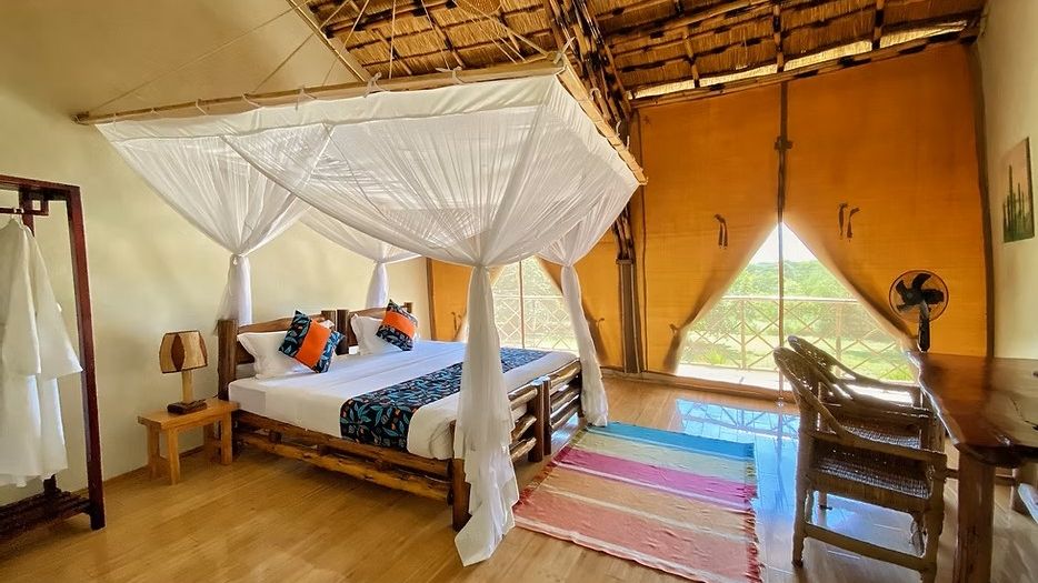 Bamboo Village - Deluxe Room » Matoke