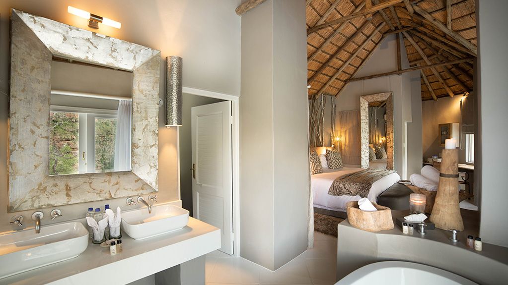 Clifftop Exclusive Safari Hideaway » Matoke
