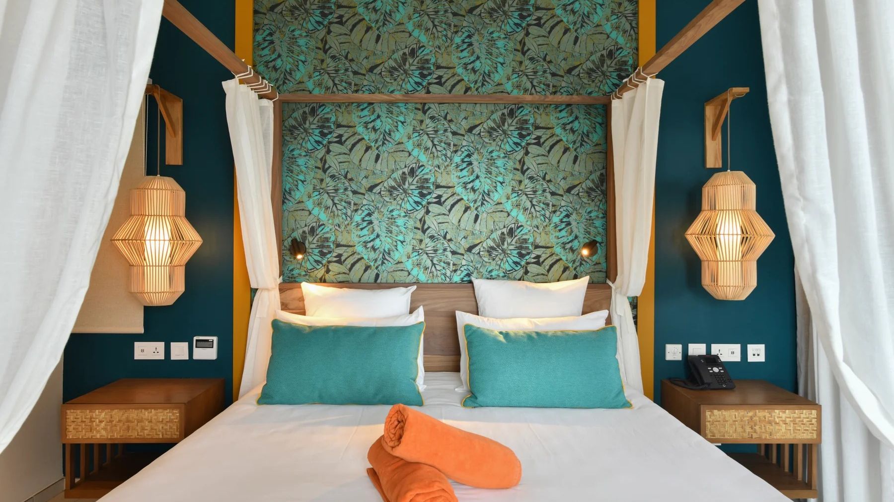 Constance Tekoma » Mauritius » Matoke Tours