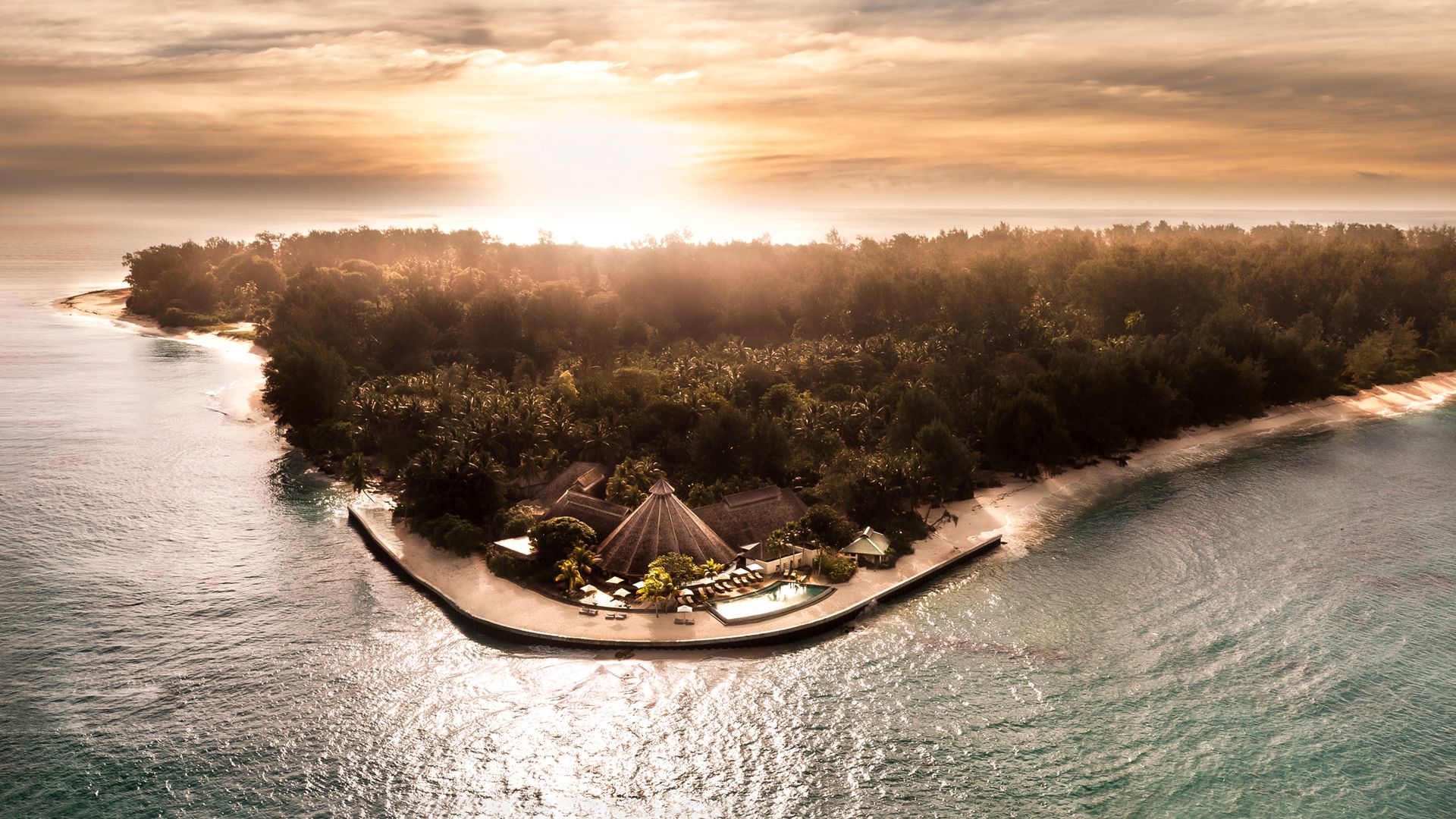 Denis Private Island Lodge » Matoke