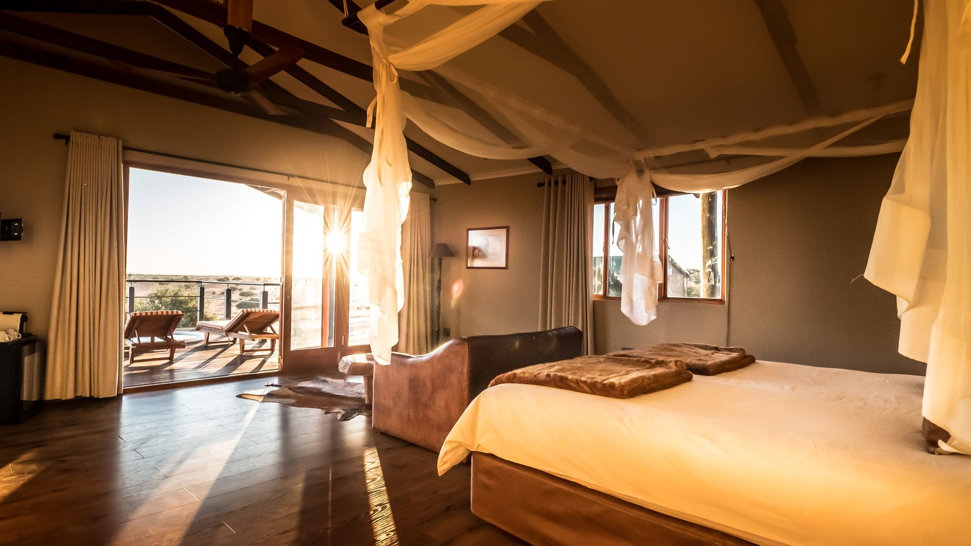 Bagatelle Kalahari Game Ranch - Dune Chalet » Matoke