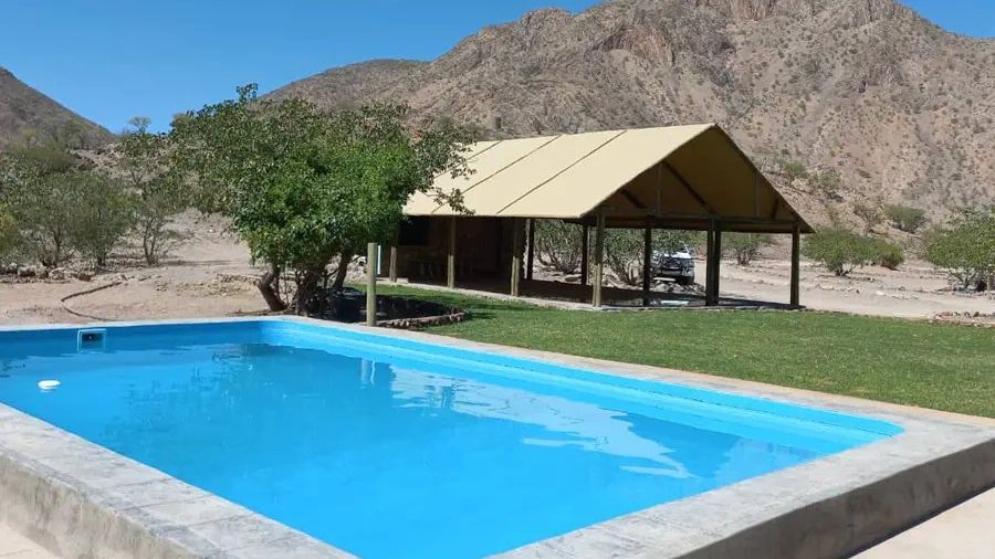 Khowarib Lodge Camping » Matoke