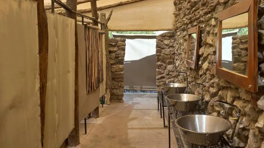 Khowarib Lodge Camping » Matoke