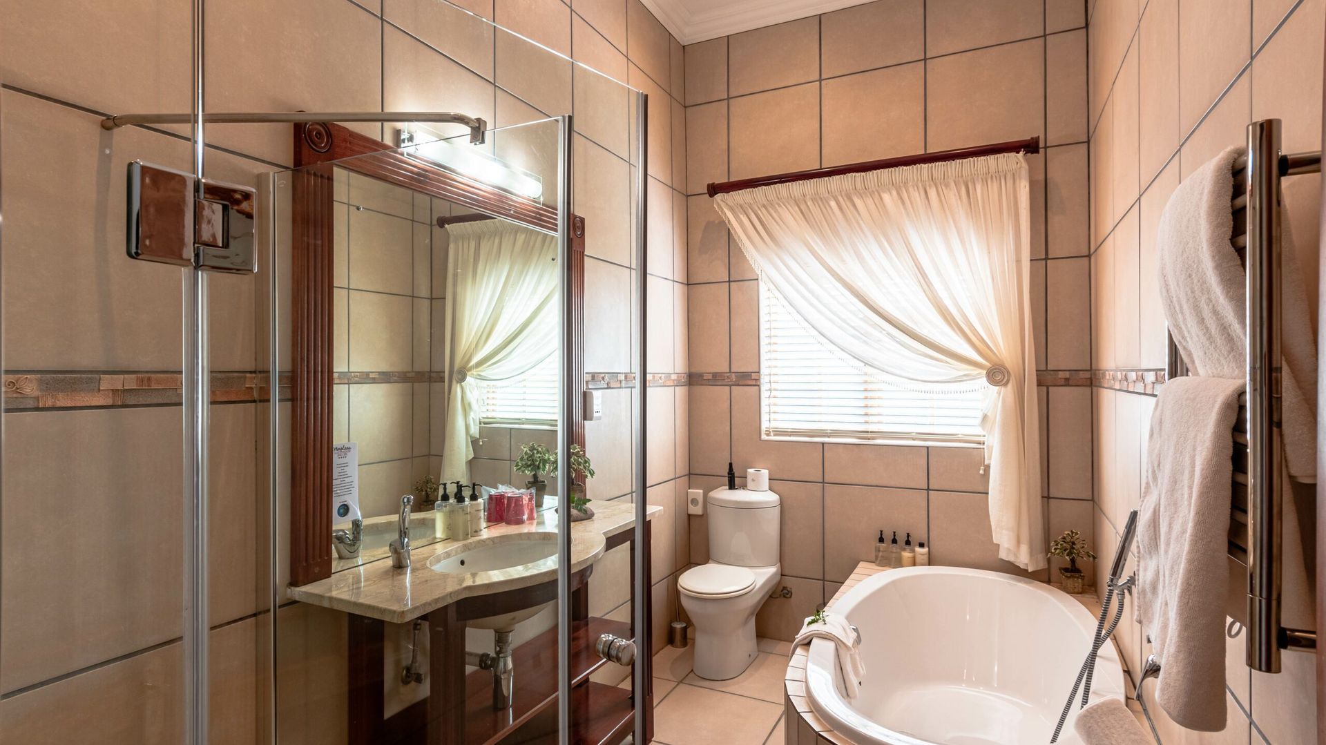 Mooiplaas Guest House » Zuid Afrika » Matoke Tours