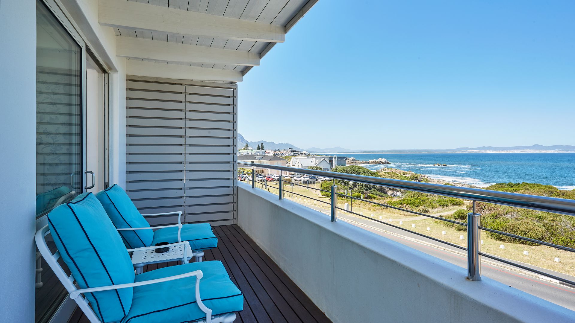 One Marine Drive Boutique Hotel » Matoke