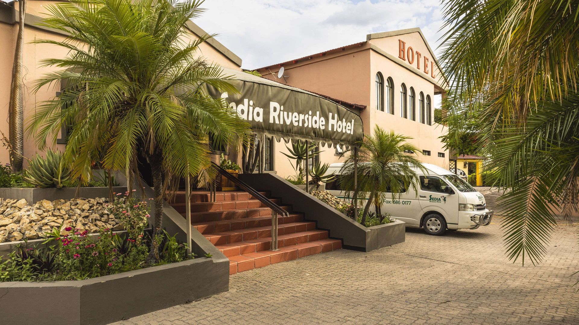 Sedia Hotel » Matoke