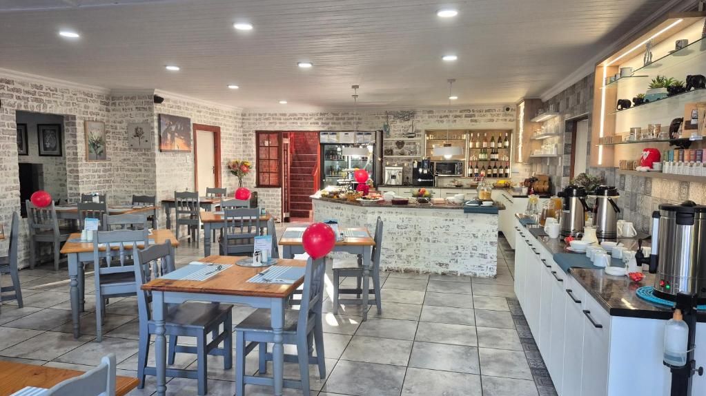 Storms River Guest Lodge » Matoke