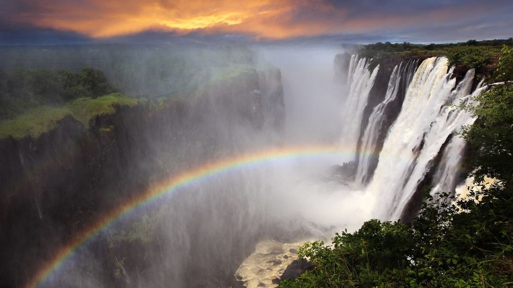 Victoria Falls Zimbabwe of Victoria Falls Zambia?