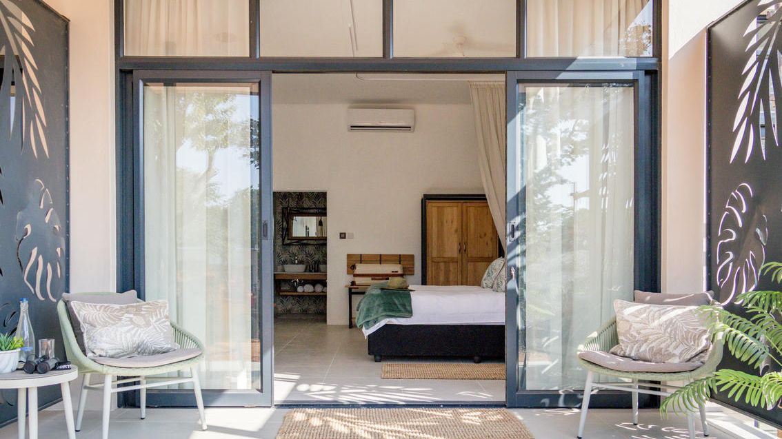 Waterfalls Lodge » Zimbabwe » Matoke Tours