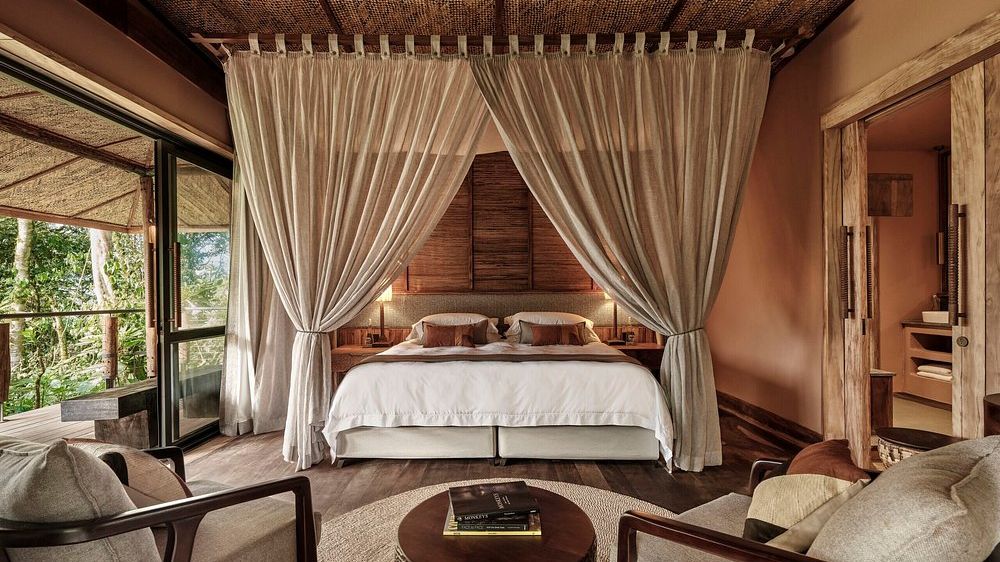 Sanctuary Gorilla Forest Camp » Oeganda » Matoke Tours