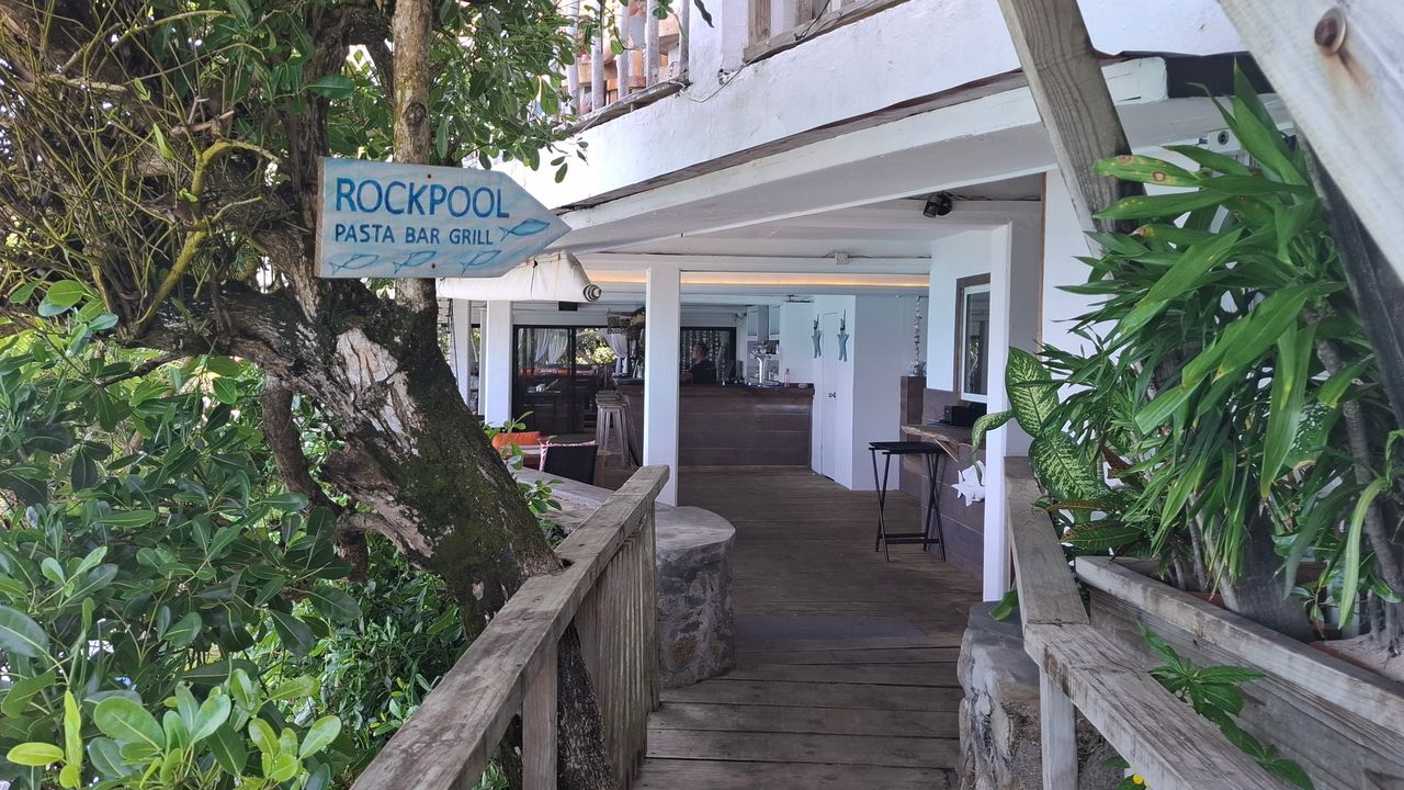 Michele en Marielle van Matoke Tours op studiereis naar de Seychellen