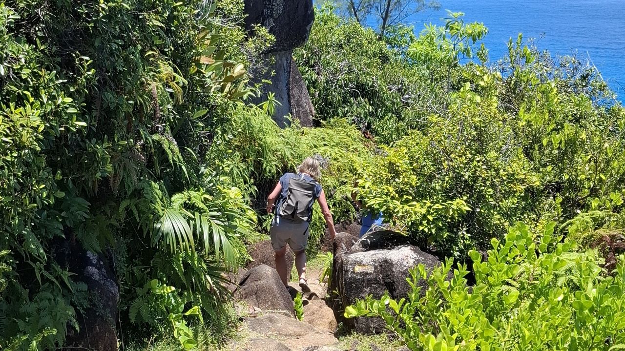 Michele en Marielle van Matoke Tours op studiereis naar de Seychellen