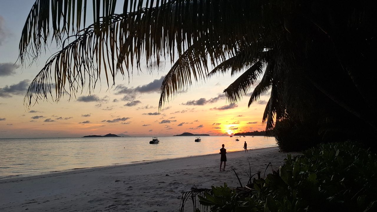Michele en Marielle van Matoke Tours op studiereis naar de Seychellen