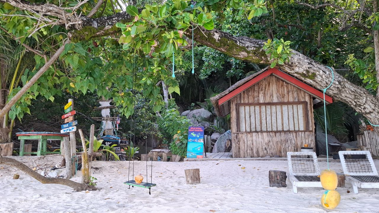 Michele en Marielle van Matoke Tours op studiereis naar de Seychellen