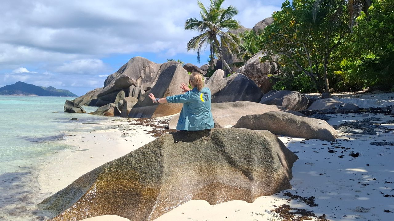 Michele en Marielle van Matoke Tours op studiereis naar de Seychellen
