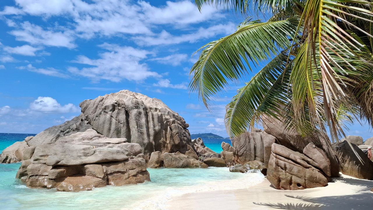 Michele en Marielle van Matoke Tours op studiereis naar de Seychellen