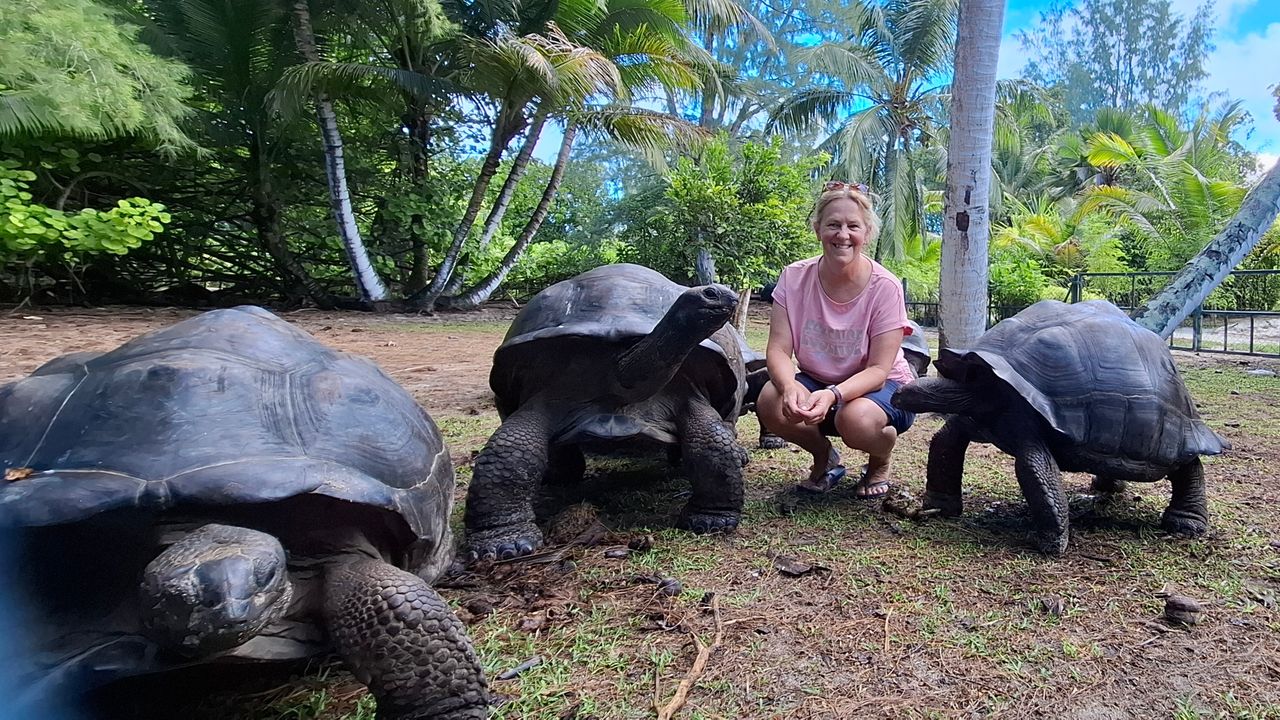 Michele en Marielle van Matoke Tours op studiereis naar de Seychellen