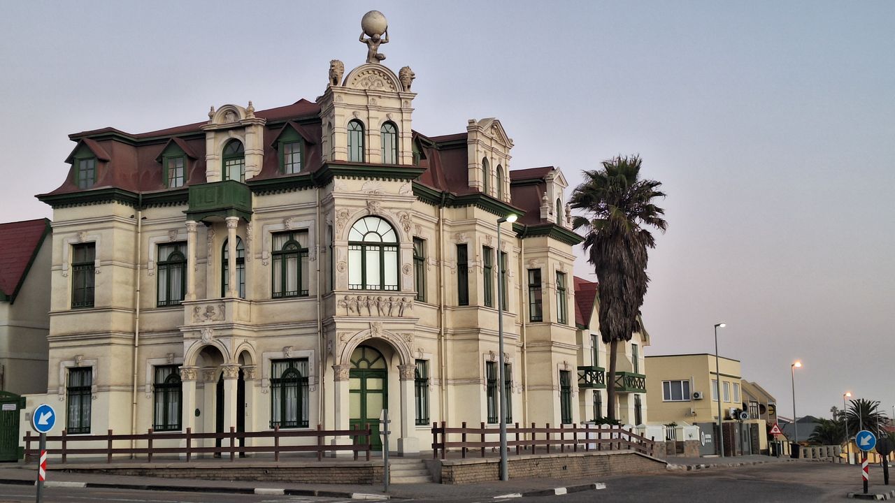 Reisspecialist Marit van Matoke Tours op studiereis in Namibië