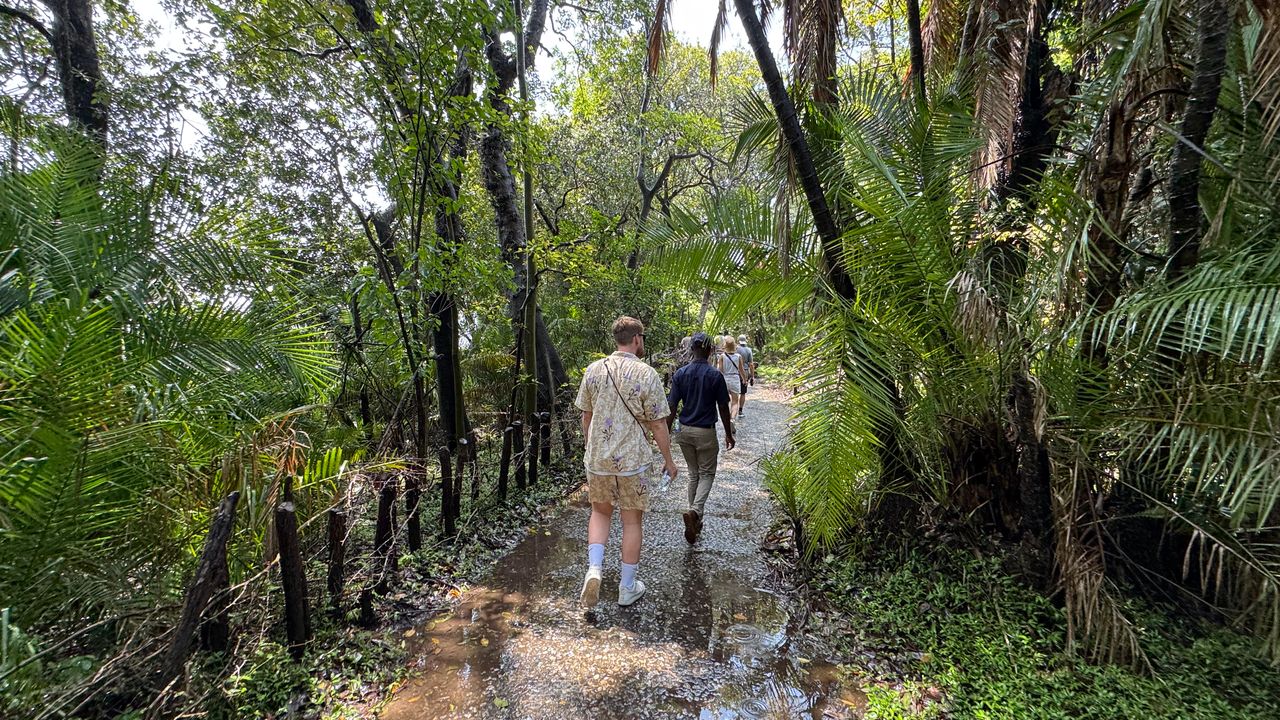 Reisspecialist Celia van Matoke Tours op selfdrive studiereis door Namibië, Botswana en Zimbabwe