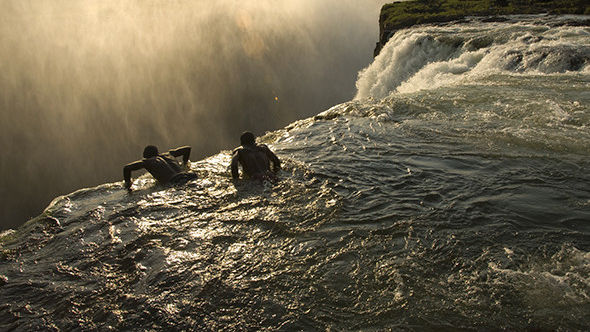 Victoria Falls Zimbabwe of Victoria Falls Zambia?