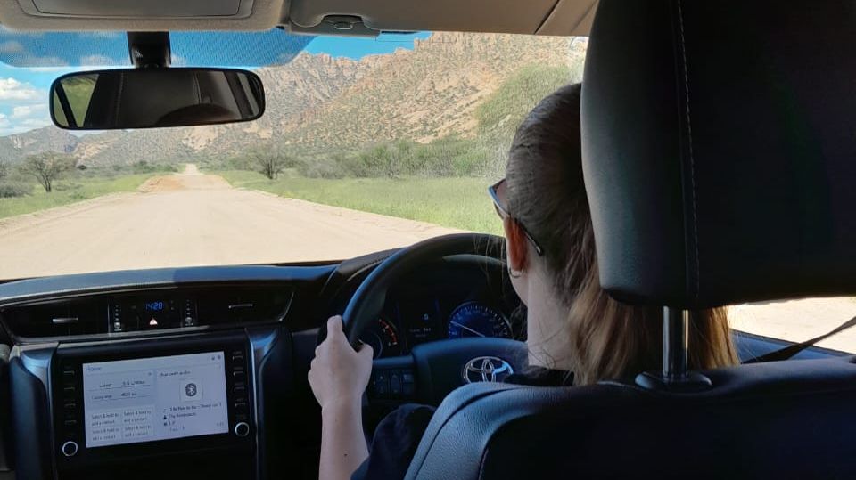 Reisspecialist Marit van Matoke Tours op studiereis in Namibië
