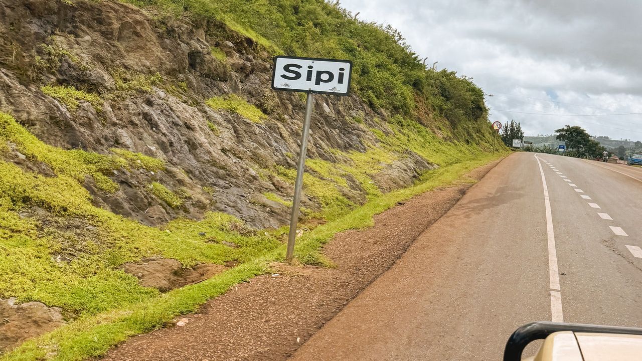 Reisspecialist Celia van Matoke Tours op studiereis door noordoost Oeganda