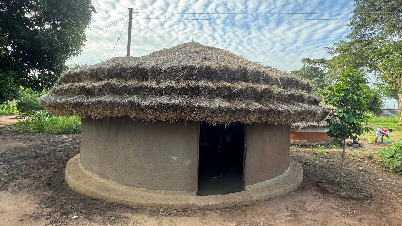 Reisspecialist Celia van Matoke Tours op studiereis door noordoost Oeganda